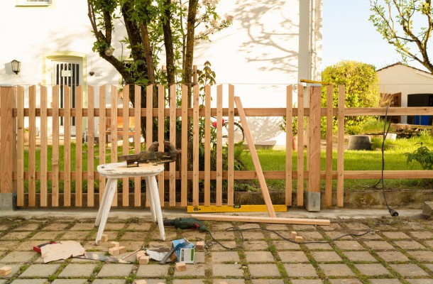 Fence Repair in Edison, New Jersey